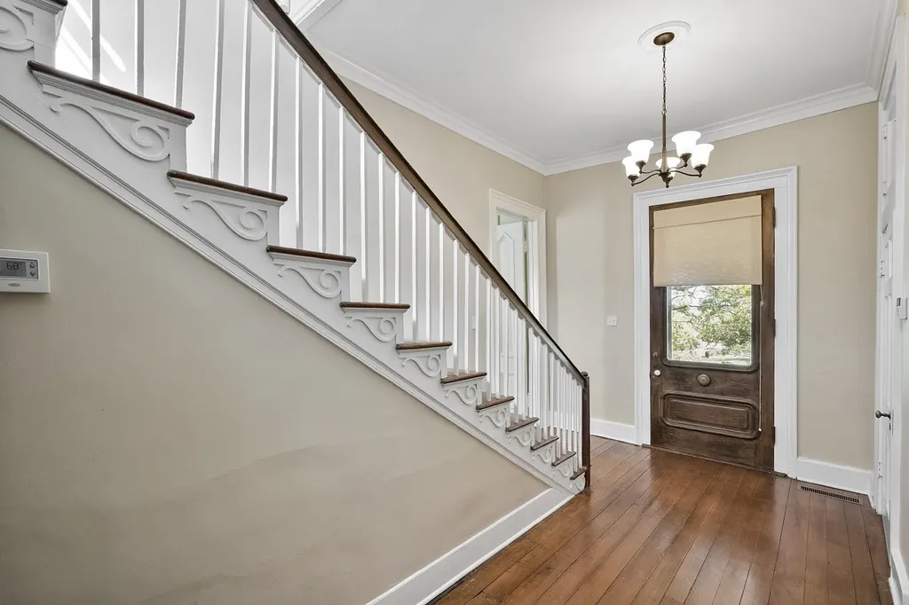 315 Heritage Road Versailles KY 40383