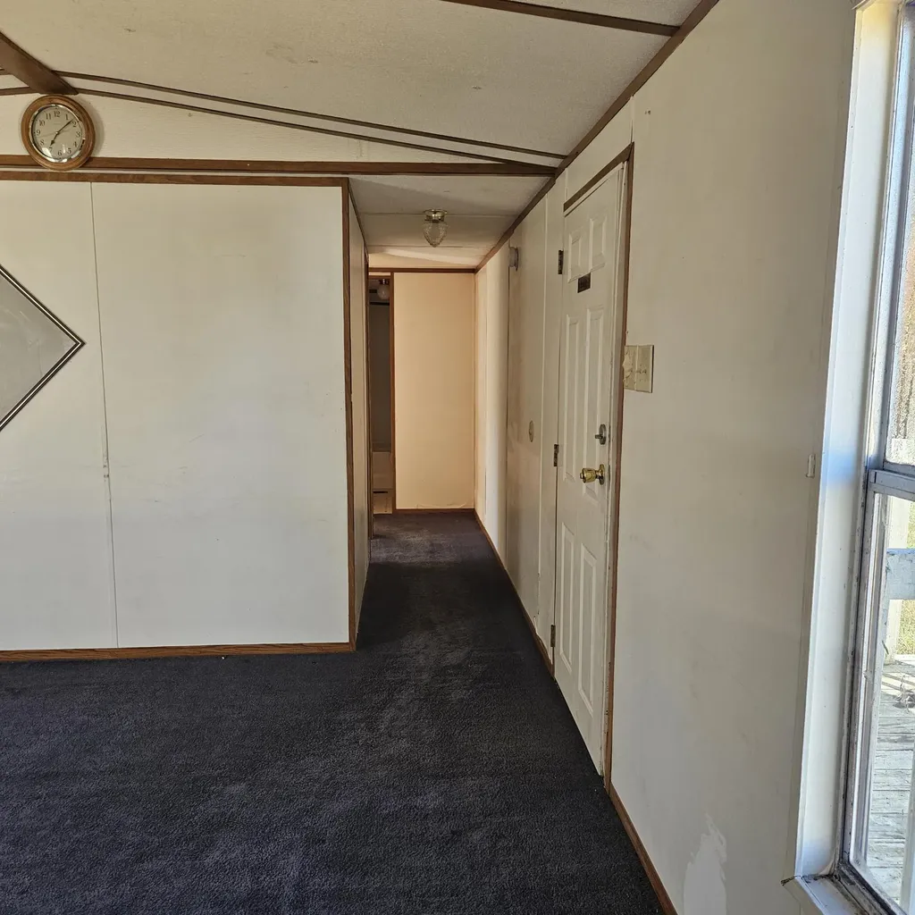 270 Hensley Road East Bernstadt KY 40729