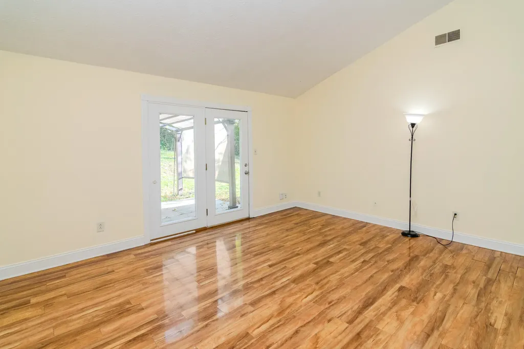 3829 Niagara Drive Lexington KY 40517