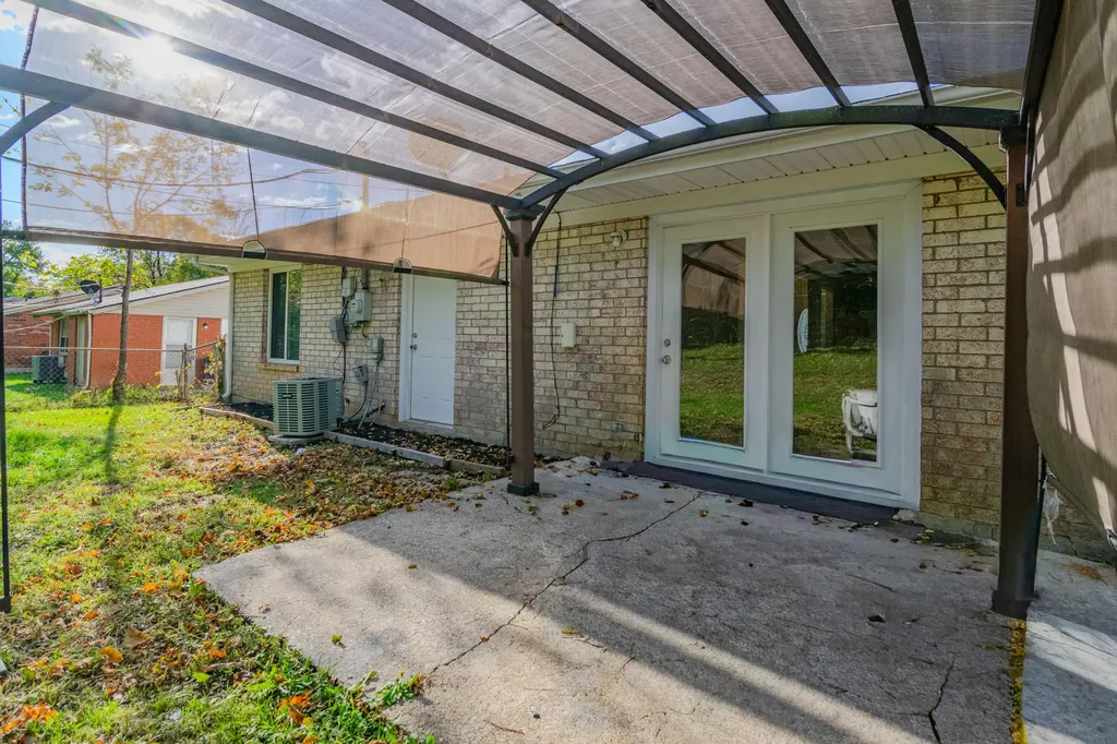 3829 Niagara Drive Lexington KY 40517