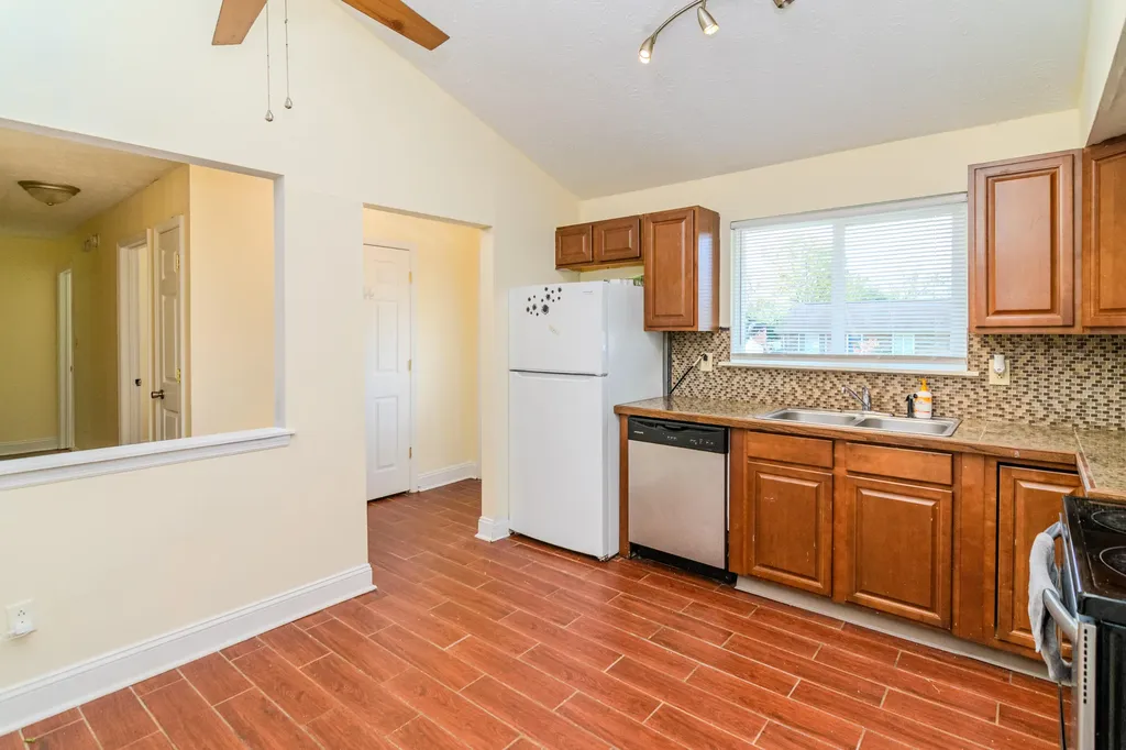 3829 Niagara Drive Lexington KY 40517