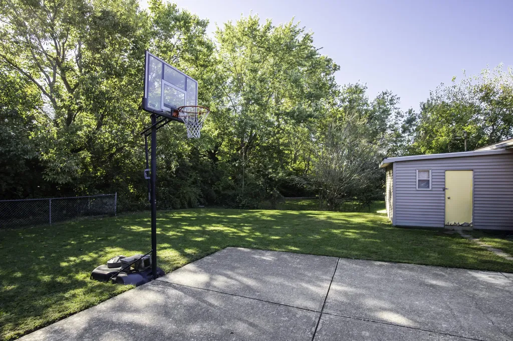 1930 Cobyville Court Lexington KY 40511