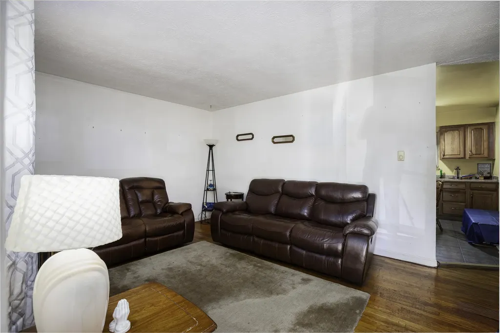 1930 Cobyville Court Lexington KY 40511