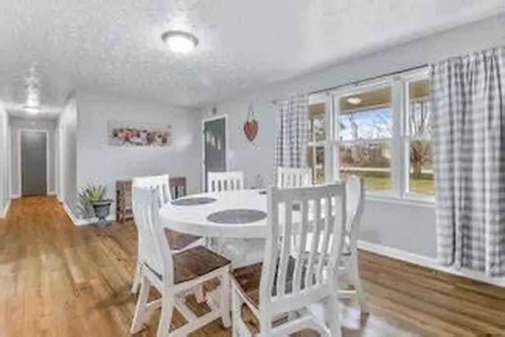 75 Philpot Road London KY 40741