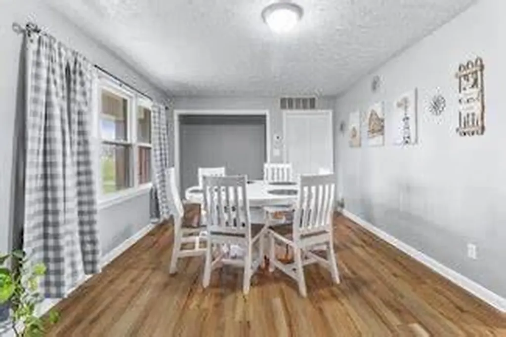 75 Philpot Road London KY 40741