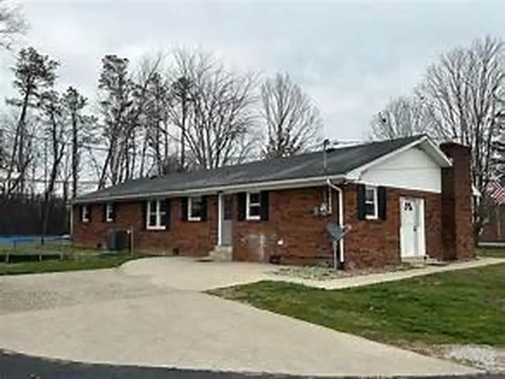 75 Philpot Road London KY 40741