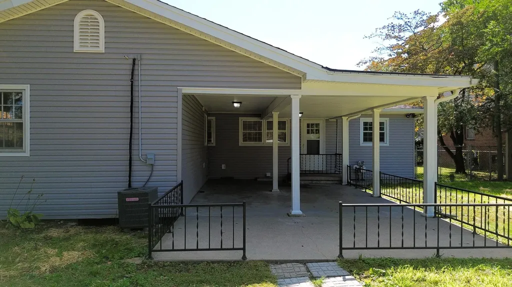 418 E Engineer Street Corbin KY 40701