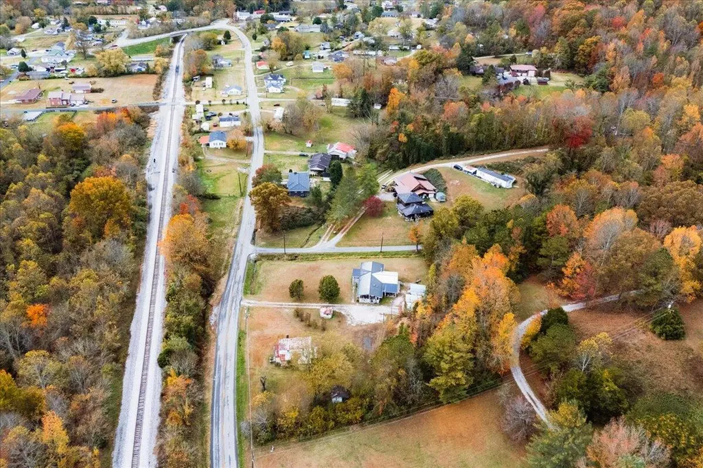 341 Key 930 Artemus KY 40903