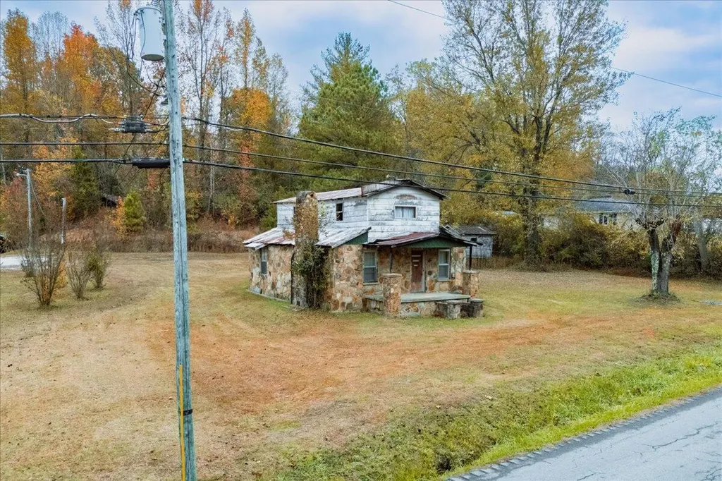 341 Key 930 Artemus KY 40903