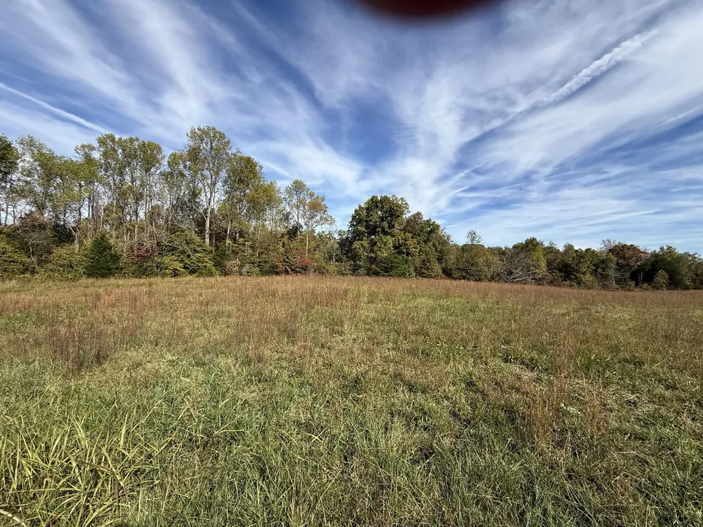 1660 Crocus Road Jamestown KY 42629