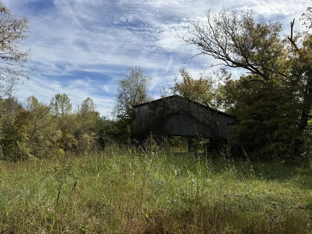 1660 Crocus Road Jamestown KY 42629
