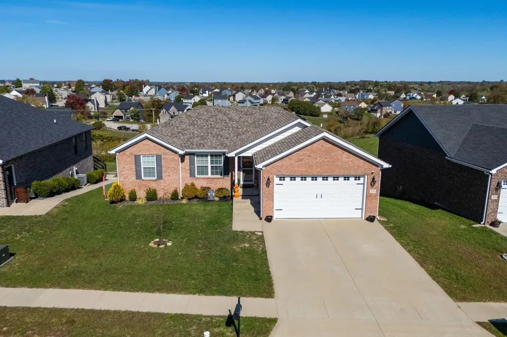 233 Windward Way Richmond KY 40475