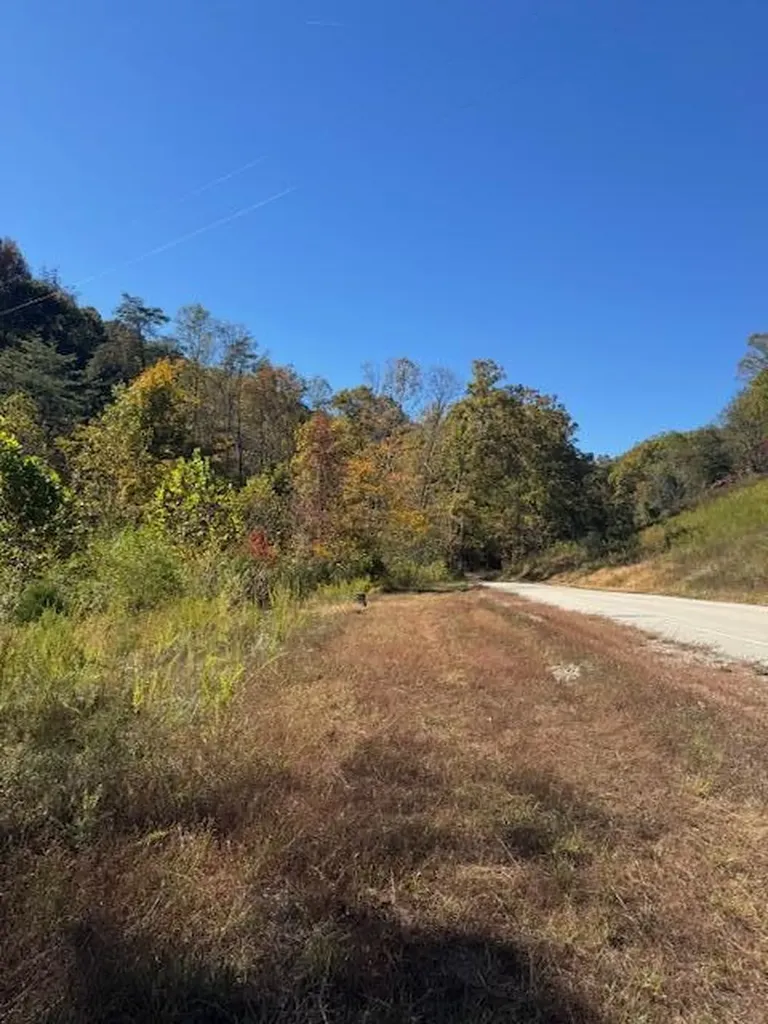 468 Botner Road Booneville KY 41314