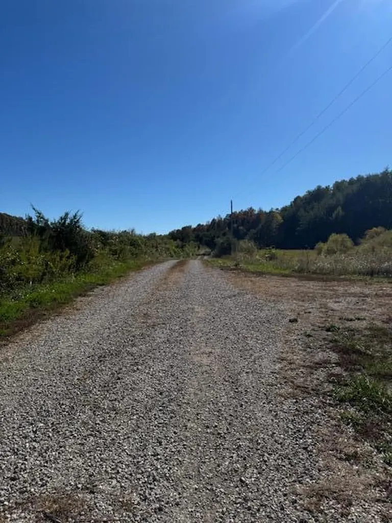 468 Botner Road Booneville KY 41314