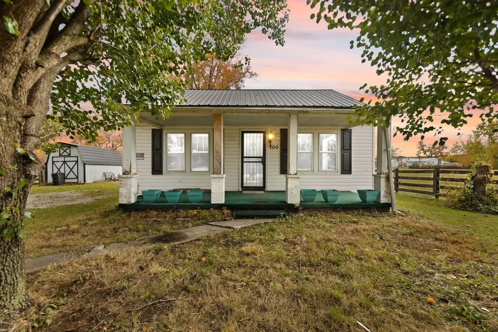 100 Bedford Road Jeffersonville KY 40337