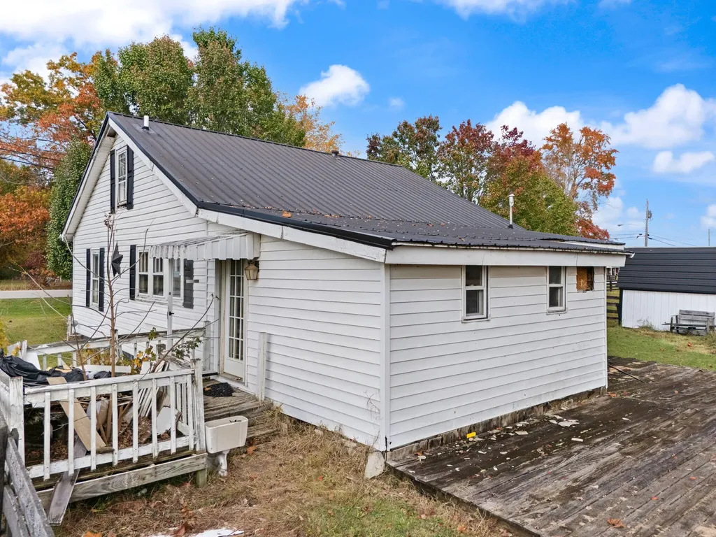 100 Bedford Road Jeffersonville KY 40337