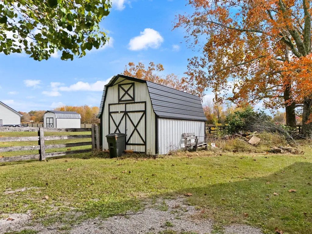 100 Bedford Road Jeffersonville KY 40337
