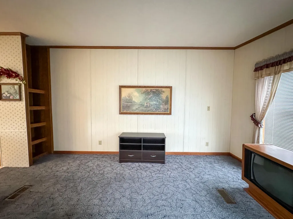 765 Stanford Street Crab Orchard KY 40419
