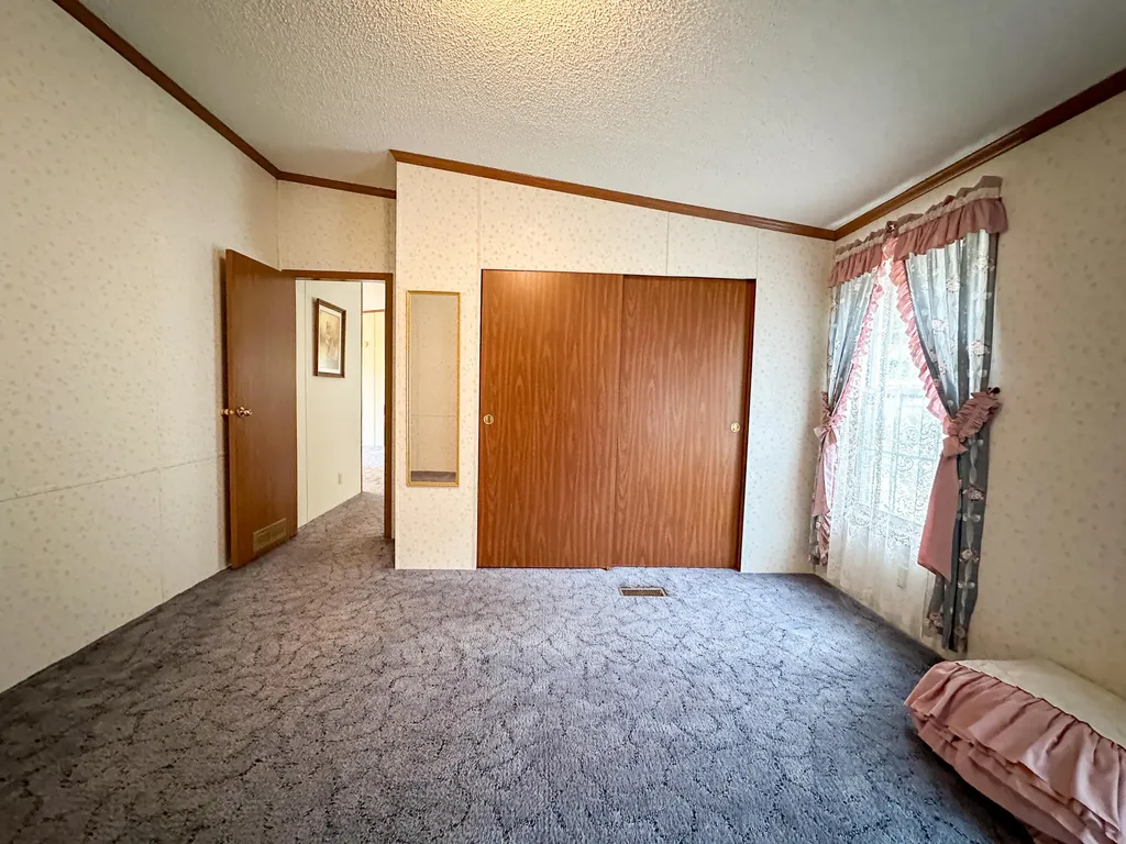 765 Stanford Street Crab Orchard KY 40419