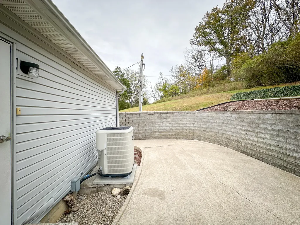 765 Stanford Street Crab Orchard KY 40419