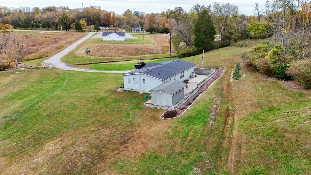 765 Stanford Street Crab Orchard KY 40419
