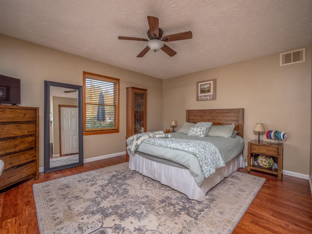811 Glen Lawson Road Ezel KY 41425
