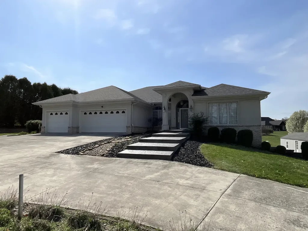 415 Splendor View Drive Somerset KY 42503