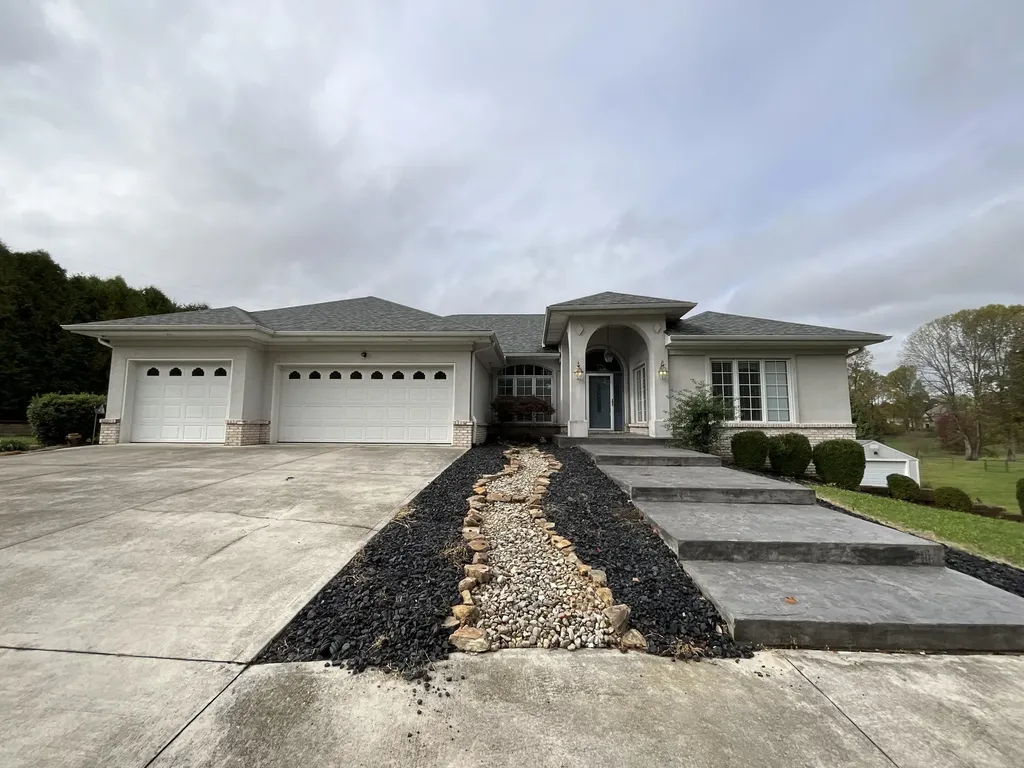 415 Splendor View Drive Somerset KY 42503