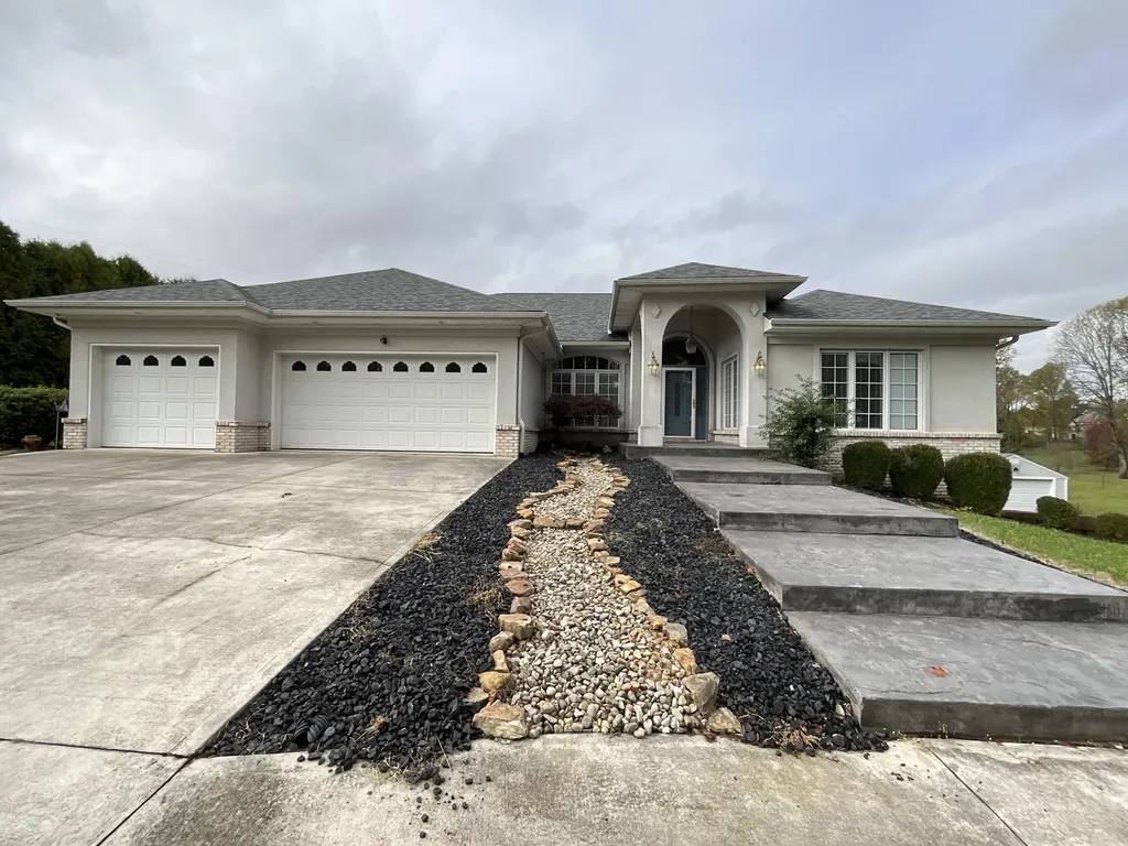 415 Splendor View Drive Somerset KY 42503