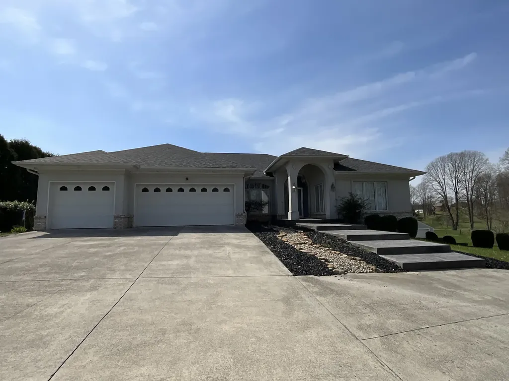 415 Splendor View Drive Somerset KY 42503