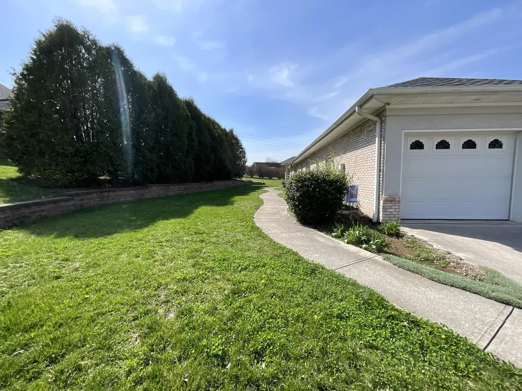 415 Splendor View Drive Somerset KY 42503