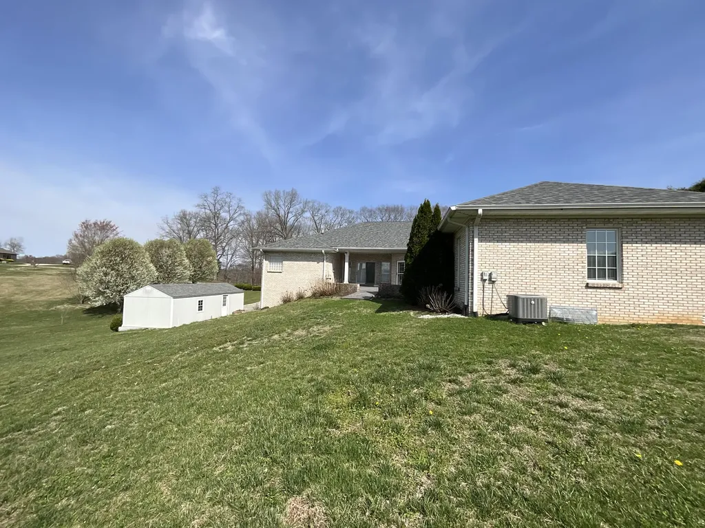 415 Splendor View Drive Somerset KY 42503