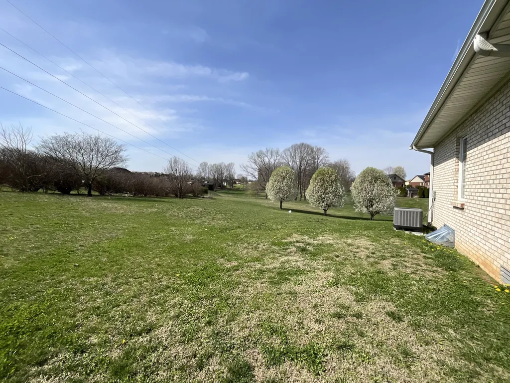 415 Splendor View Drive Somerset KY 42503