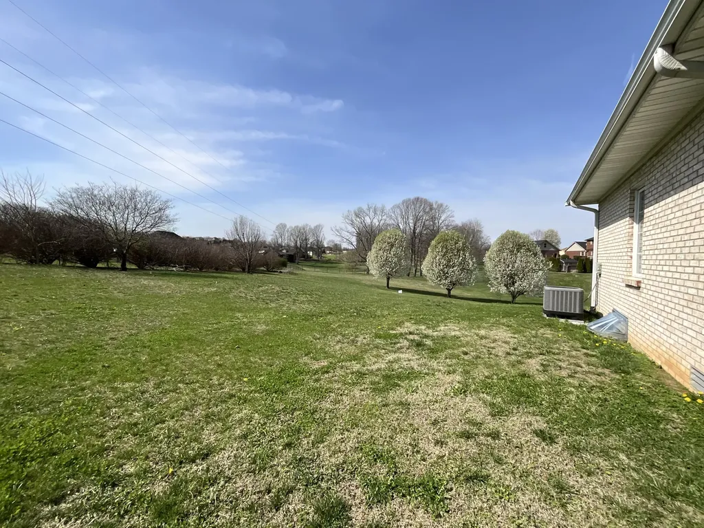 415 Splendor View Drive Somerset KY 42503