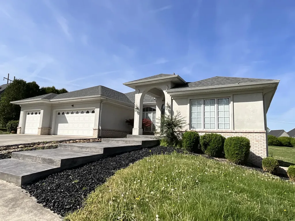 415 Splendor View Drive Somerset KY 42503