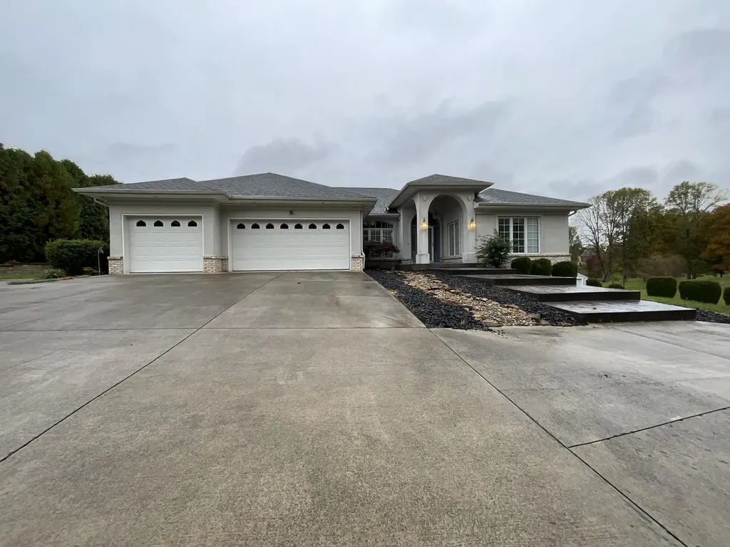 415 Splendor View Drive Somerset KY 42503