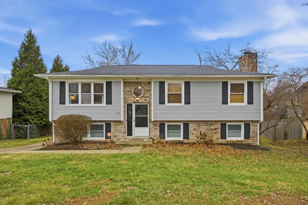 2808 Easthills Drive Lexington KY 40517