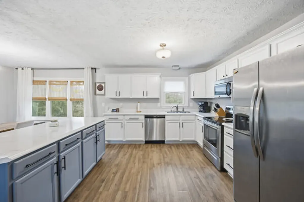 2808 Easthills Drive Lexington KY 40517