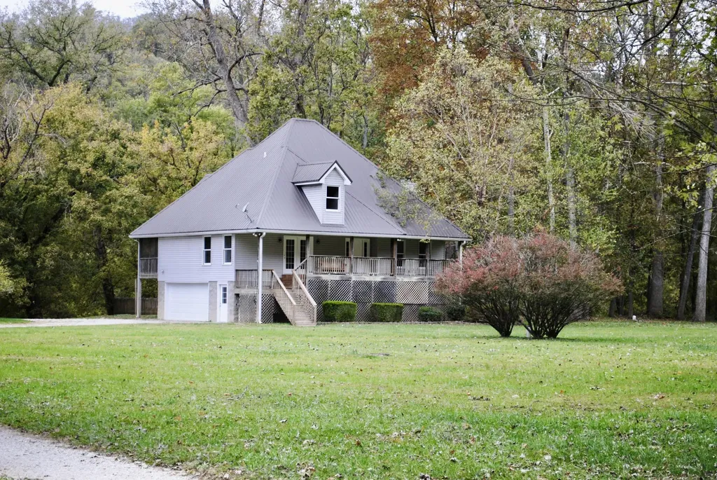 1900 Shore Acres Road Frankfort KY 40601
