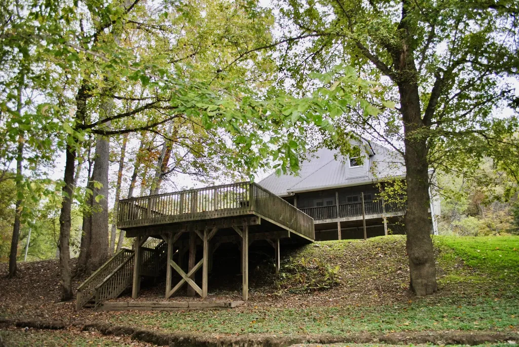 1900 Shore Acres Road Frankfort KY 40601