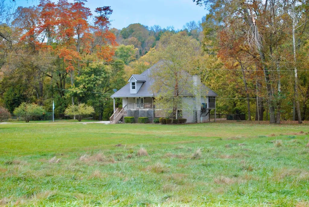 1900 Shore Acres Road Frankfort KY 40601