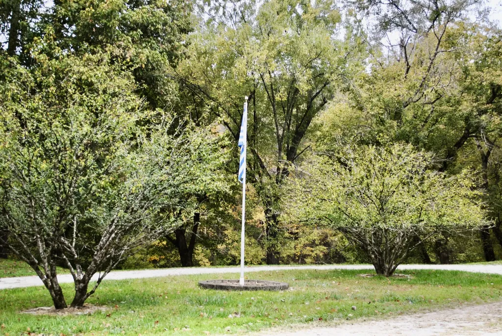 1900 Shore Acres Road Frankfort KY 40601