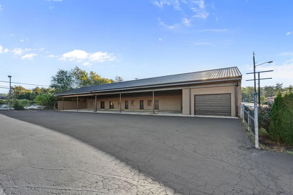 9 Reilly Road Frankfort KY 40601