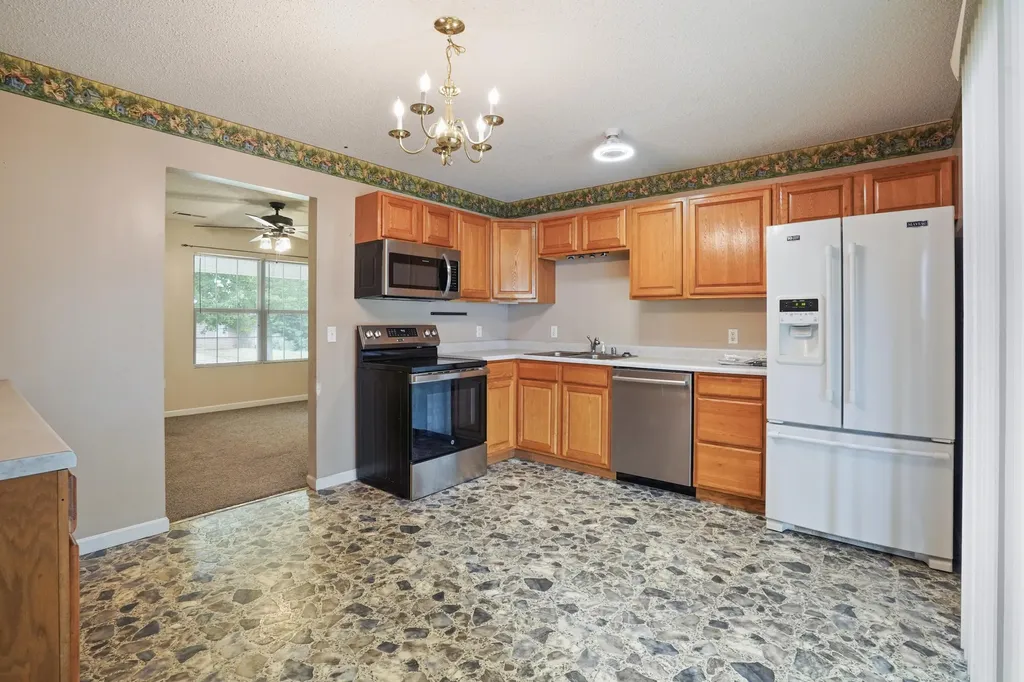 85 Falcon View Trail Somerset KY 42503