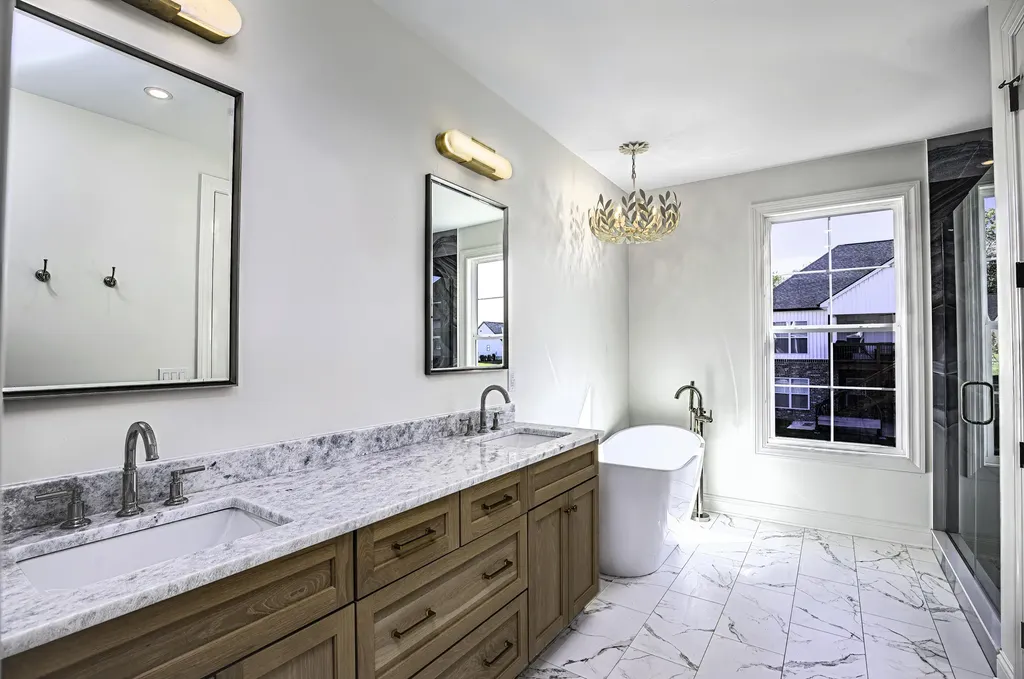 712 Azalea Lane Versailles KY 40383