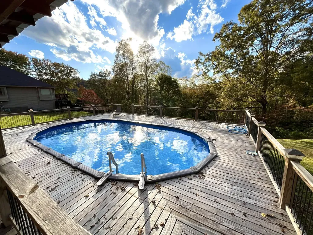 1100 Coldiron Heights Harlan KY 40831