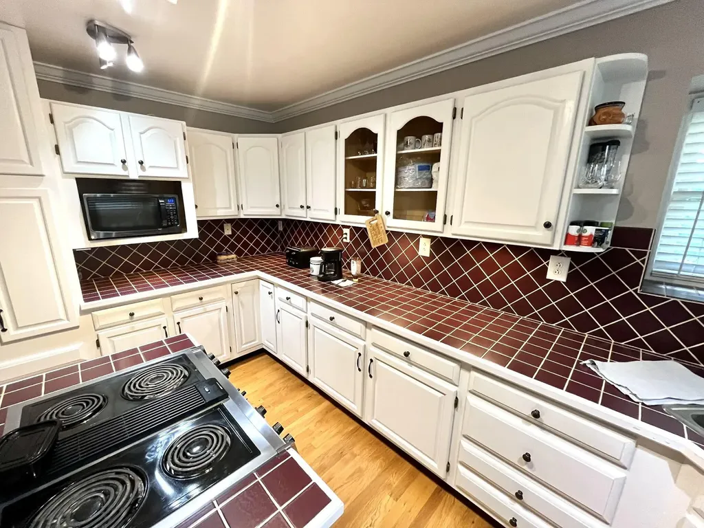 1100 Coldiron Heights Harlan KY 40831