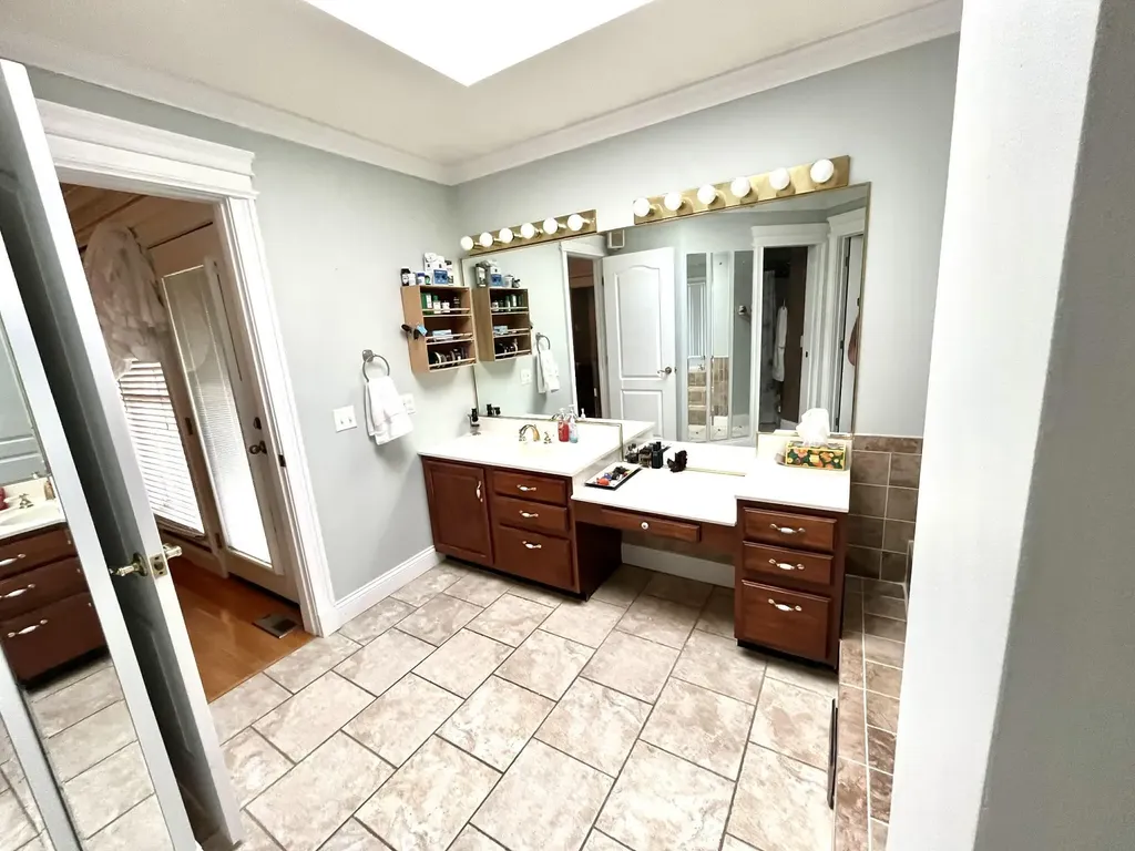1100 Coldiron Heights Harlan KY 40831