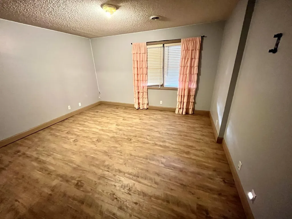 1100 Coldiron Heights Harlan KY 40831