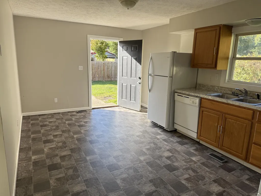 105 Brushwood Court Berea KY 40403